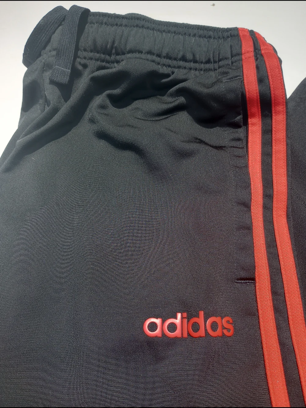Adidas Black/Red Track Pants Joggers. Size Medium . - Picture 2 of 3